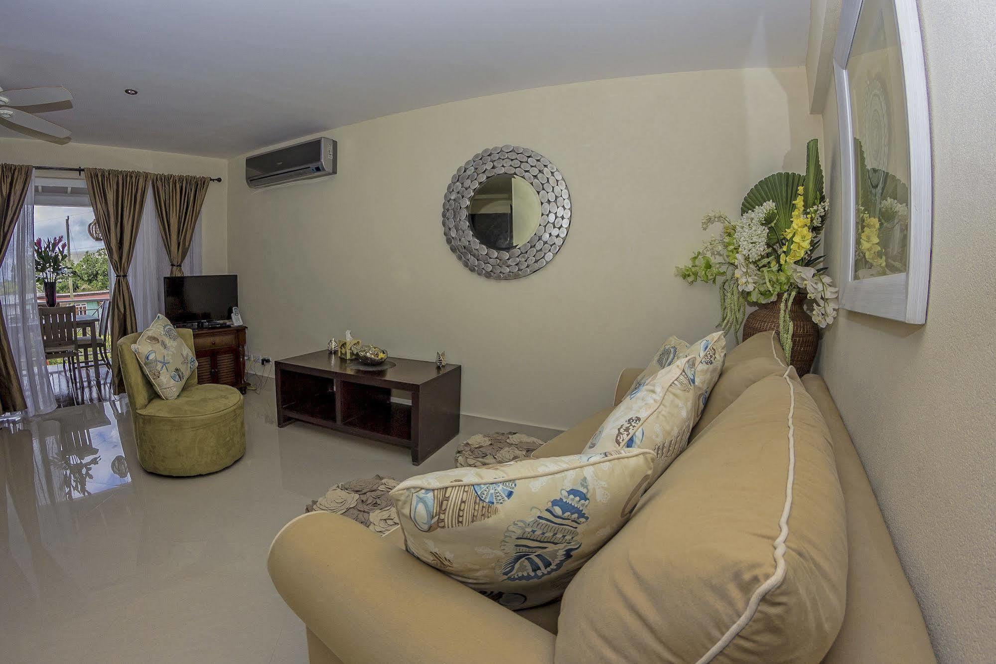 Lantana Barbados Condos Saint James Kültér fotó