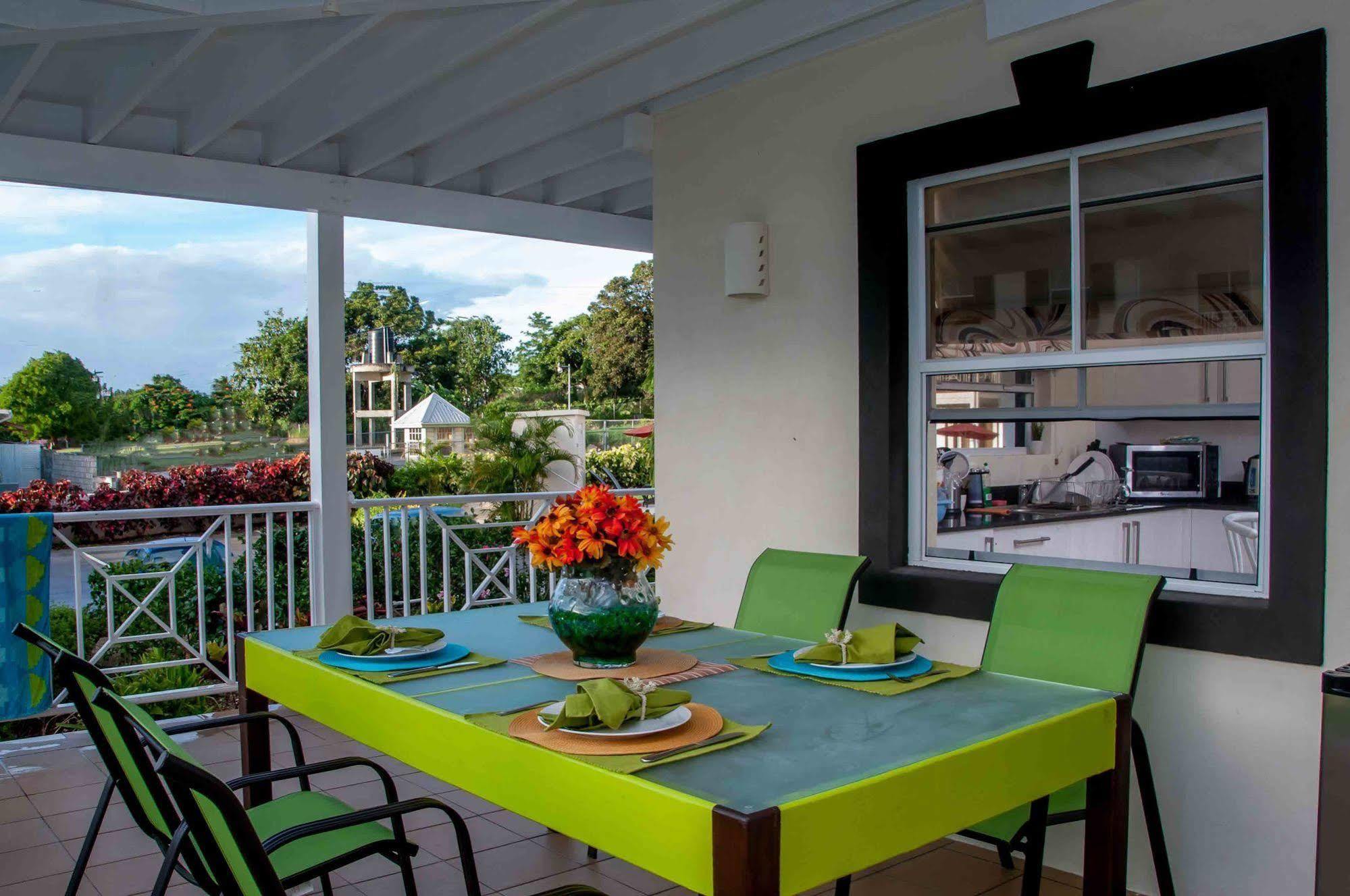 Lantana Barbados Condos Saint James Kültér fotó